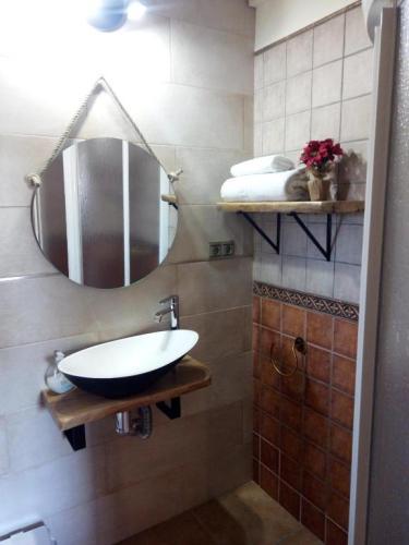 Apartamentos Turisticos La Fuensanta Cella Pokoj fotografie